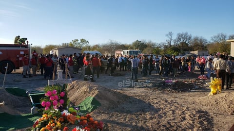 Despiden a Joaquín Cabrera Mártínez en Villa Unión