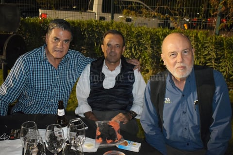 02122019 Raúl, Roberto y Javier.