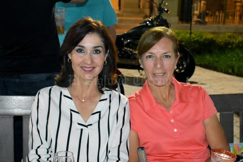 04122019 Mónica y Mónica.