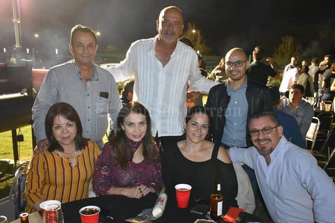 02122019 Miguel, Martín, Ismael, Lucy, Paty, Alejandra y César.