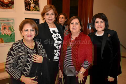 03122019 EN UNA CONFERENCIA.  María Teresa, Bertha, Ángeles y Lupita.