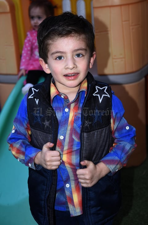 02122019 POSA PARA LA CáMARA.  Daniel.