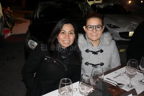 05122019 Gloria y Rosy.