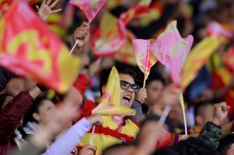 Monarcas Morelia derrota 2-0 al América en el Estadio Morelos