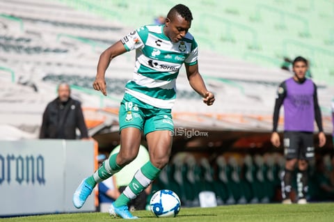 Faver Ramírez


Faver Duvan Ramírez Hurtado #196 Delantero Santos

Santos vs Monterrey

en Estadio Corona - domingo  8 de diciembre de 2019 11:00h

Santos Laguna vs Monterrey

Semifinal sub20, guerreros vencen 2 a 0 a rayados en el Estadio Corona