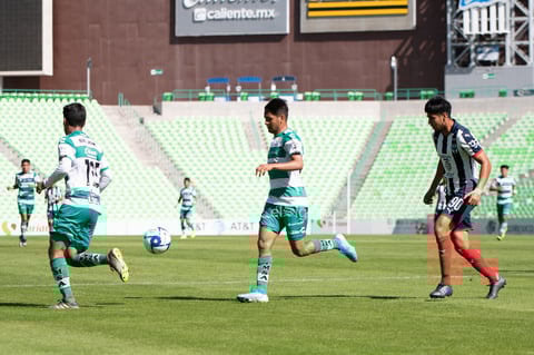 Luis Sánchez, Adrián Lozano


Luis Gustavo Sánchez Saucedo #190 Defensa Monterrey
Adrián Lozano Magallanes #191 Medio Santos

Santos vs Monterrey

en Estadio Corona - domingo  8 de diciembre de 2019 11:00h

Santos Laguna vs Monterrey

Semifinal sub20, guerreros vencen 2 a 0 a rayados en el Estadio Corona