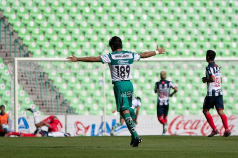 Santiago Ramos


Santiago Ramos Saucedo #189 Delantero Santos

Santos vs Monterrey

en Estadio Corona - domingo  8 de diciembre de 2019 11:00h

Santos Laguna vs Monterrey

Semifinal sub20, guerreros vencen 2 a 0 a rayados en el Estadio Corona