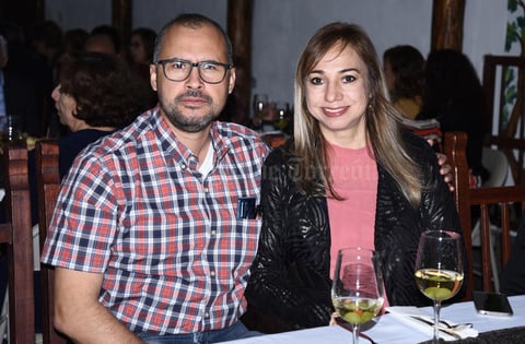 08122019 Humberto y Julieta.