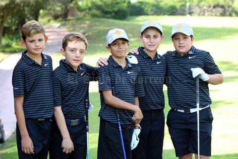 10122019 PARTICIPAN EN TORNEO.  Robe Guajardo, Leo Nahle, Ernesto Castro, Diego Dueñes y Reda Safa.