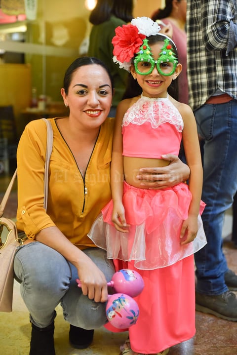 11122019 Romina y Jessica.