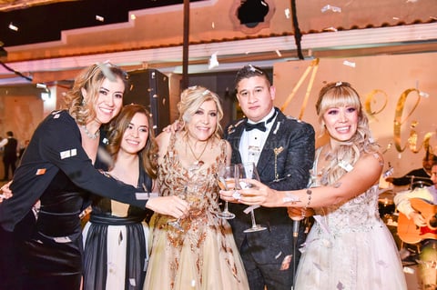Celebra un año más de vida 3.JPG