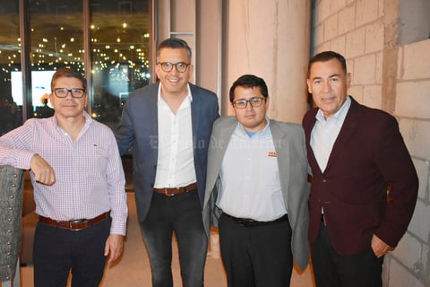 Melchor, Salvador, Osmar y Jesus