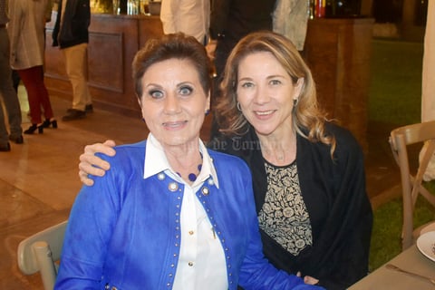 Lucero y Rosy