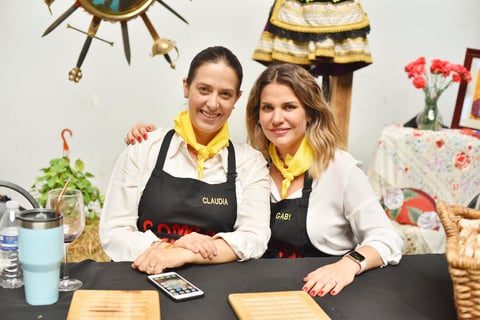 Claudia y Gaby
