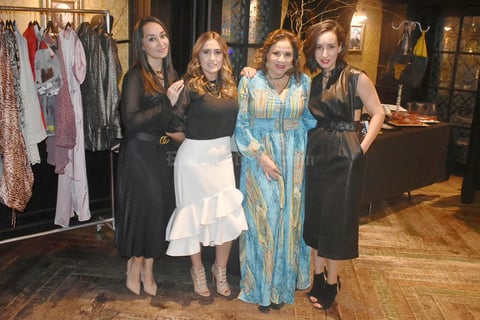 Venea, Angie, Lizath y Lorenia.