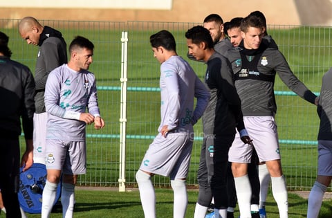 Su primer refuerzo, Alan Cervantes, ya trabaja junto al resto del plantel 
