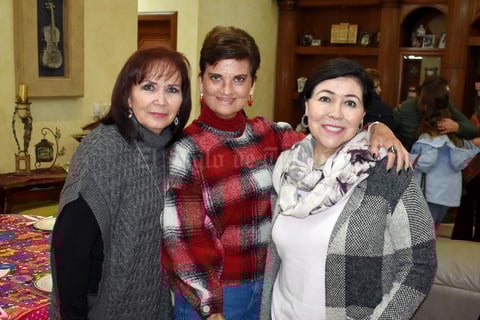 12122019 Yola y Luisa.