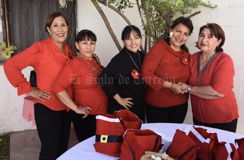 13122019 Juanita, Vicky, Diana, Lety y Eva.