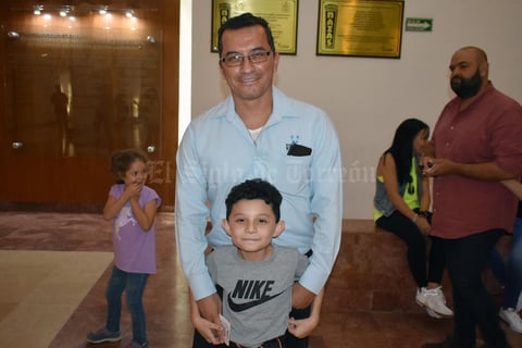 13122019 TEATRO EN FAMILIA.  Cuau y Ángel.