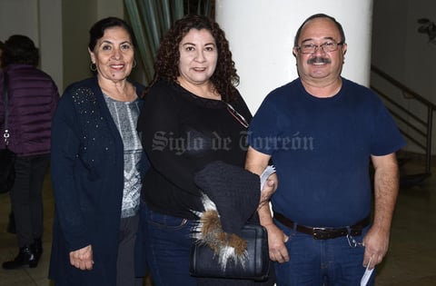 18122019 Claudia Mares, María del Carmen Enríquez y Gerardo Ceballos.