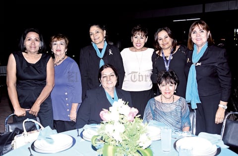 18122019 ENTRE AMIGAS.  Zoila, Griselda, Belem, Austre, Mayra, Irma, Luly e Irma.