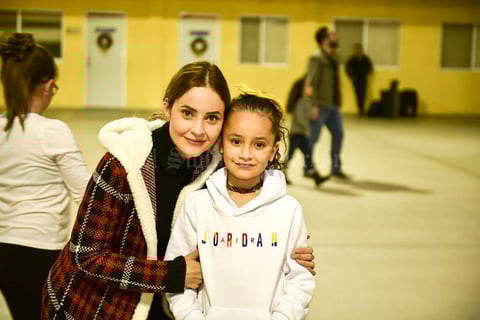 18122019 Selene y Camila.
