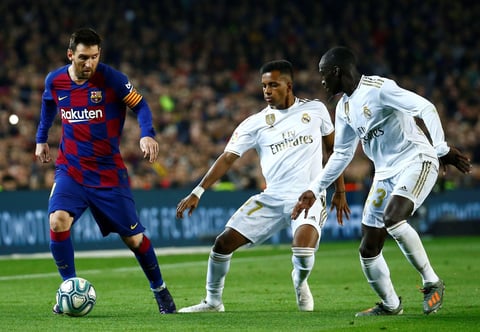 Barcelona y Real Madrid no se hacen daño en el Clásico de España