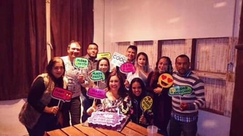 19122019 Festejan a Claudia.
