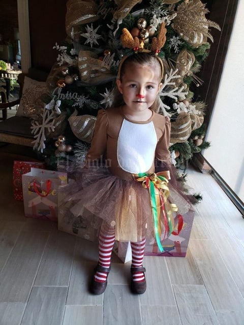 19122019 Participa en festival navideño.