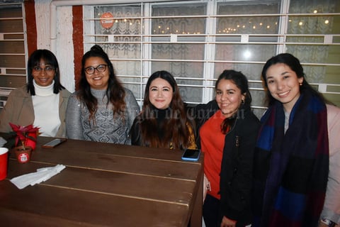 20122019 Melissa, Nadia, Nancy, Laila y Claudia.