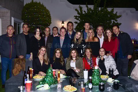 Amigas del tenis y sus parejas la pasaron genial.