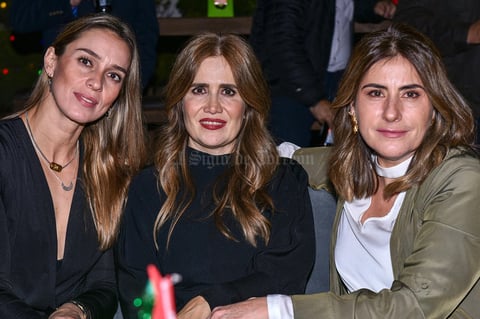 Gabriela,Dora y Marcela