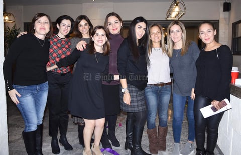 Eunice, Adriana, Estefanía, Nancy, Mayra, Laurencio, Mayte, Rocío y Vero