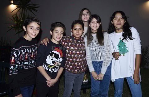 Sebastián, José, Diego, Alitza, Victoria y María José.