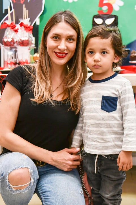 Alegre fiesta infantil 9