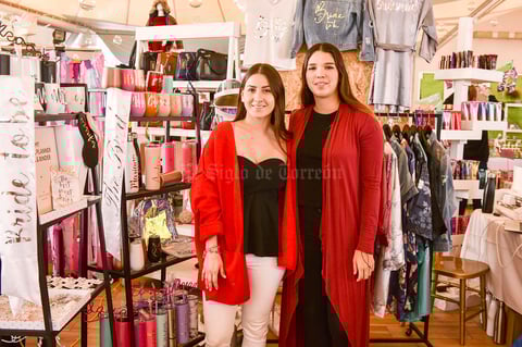 Ana y Camila.