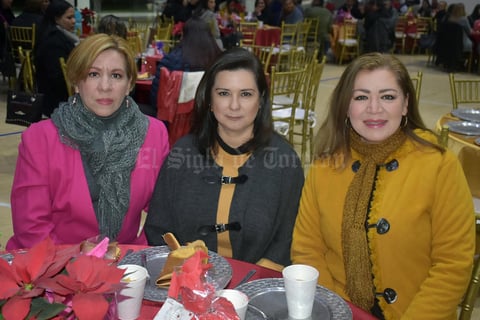23122019 Rocío, Lety y Lily.