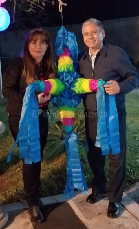 24122019 FESTEJAN SU CUMPLEAñOS.  Felipe García en el cumpleaños dos de su nieto Luis Felipe.