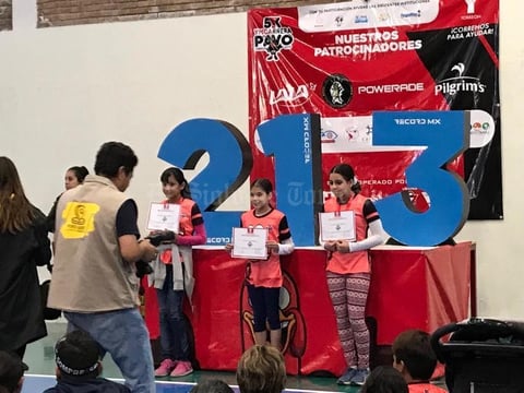 24122019 LOGROS DEPORTIVO.  Susana y Roma Rangel Giacoman ganaron el 1er y 3er lugar, categoría 10 a 13 años en la 5k YMCArrera Pavo.