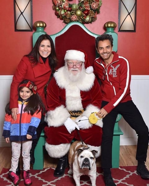 Comparten su espíritu navideño 
