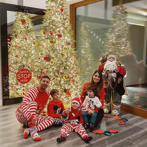 Comparten su espíritu navideño 