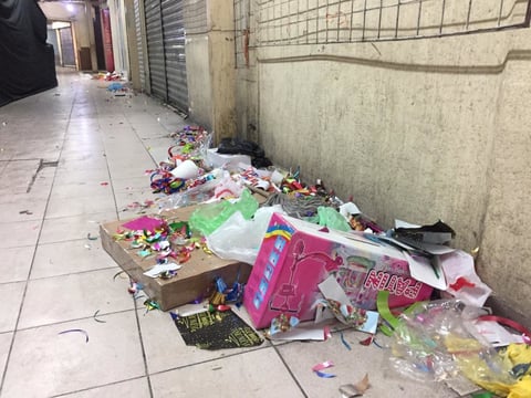 En un recorrido realizado por El Siglo se observó una gran cantidad de basura en las calles