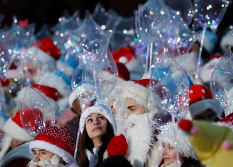 Desfile de Año Nuevo en el centro de Minsk, Bielorrusia.