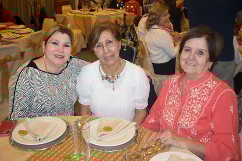30122019 Marisol, Lupita y Coco.