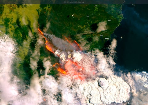 Más de 200 fuegos seguían activos y las alertas de peligro extremo continúan