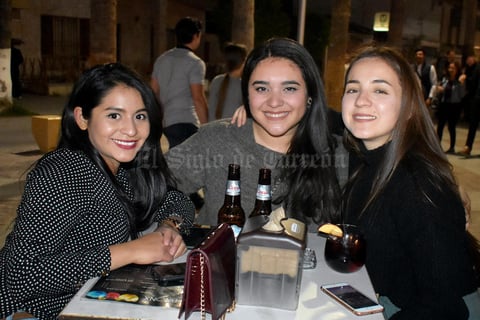 03012020 Gabriela, Mariana y Noemi.