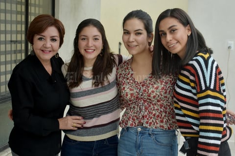 03012020 Adriana, Michelle, Valeria y Brenda.