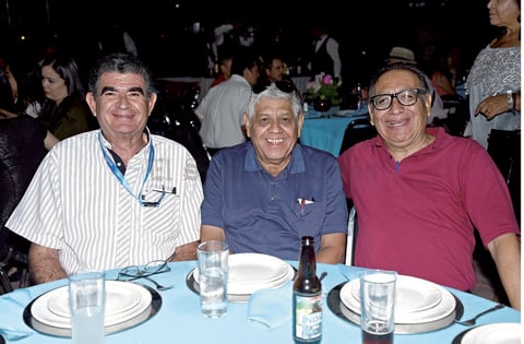 02012020 Víctor Dávila Viesca, Rodolfo Flores Alvarez y Víctor Hugo Flores.