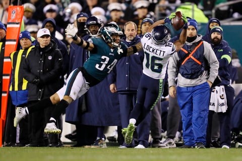 Seattle vencen a Filadelfia en la ronda de comodines