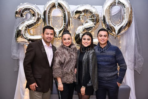 06012020 Ricardo, Mary, Maryana y Ricky.